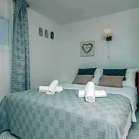Szálloda Lisinski 3*